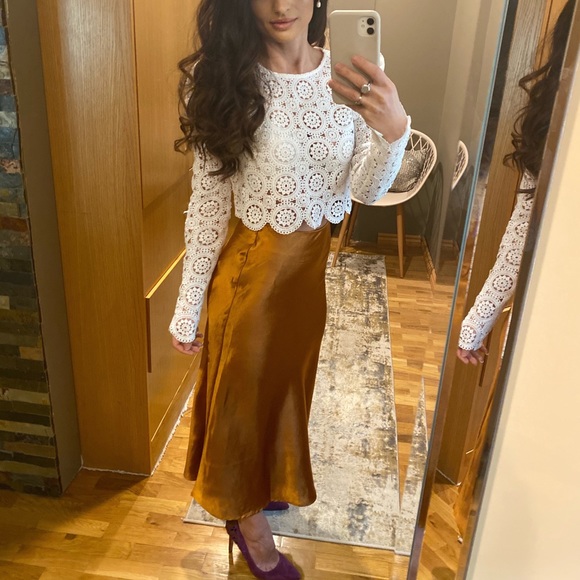 Slip-on Copper Satin Skirt - Picture 4 of 4